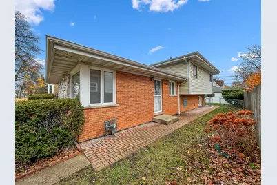 8311 N Olcott Avenue, Niles, IL 60714 - Photo 1