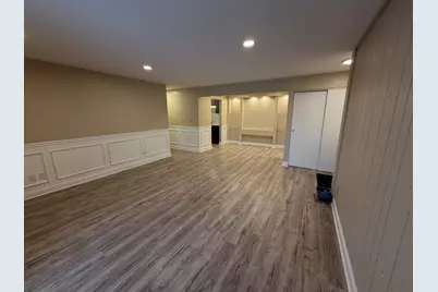 569 Somerset Lane #7, Crystal Lake, IL 60014 - Photo 3