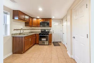 10800 S Buffalo Avenue, Chicago, IL 60617 - Photo 9