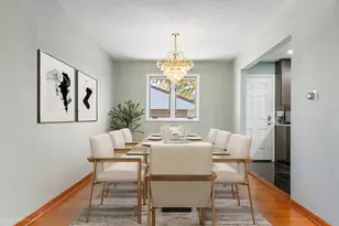 9043 Oriole Ave, Morton Grove, IL 60053 - Photo 5