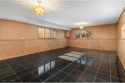 9043 Oriole Avenue, Morton Grove, IL 60053 - Photo 23