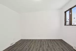 3412 Hopkins St, Steger, IL 60475 - Photo 13