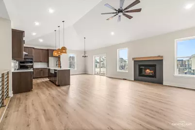 1823 Constitution Street, Sycamore, IL 60178 - Photo 5