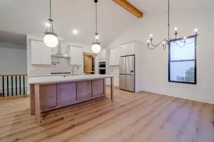 1823 Constitution St, Sycamore, IL 60178 - Photo 3