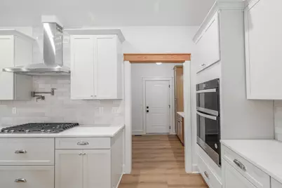 1823 Constitution Street, Sycamore, IL 60178 - Photo 9