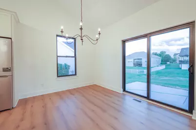 1823 Constitution Street, Sycamore, IL 60178 - Photo 11