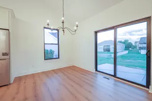 1823 Constitution St, Sycamore, IL 60178 - Photo 11