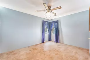 303 N Elmwood Ave, Wood Dale, IL 60191 - Photo 11