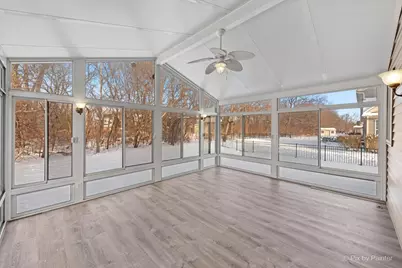 2647 Bainbridge Boulevard, West Chicago, IL 60185 - Photo 9