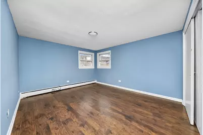 7327 S Kingston Avenue #1, Chicago, IL 60649 - Photo 9