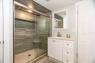 9945 Sunnyside Ave, Schiller Park, IL 60176 - Photo 25