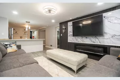 9945 Sunnyside Avenue, Schiller Park, IL 60176 - Photo 19