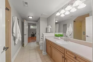 4947 Stonewall Ave, Downers Grove, IL 60515 - Photo 45