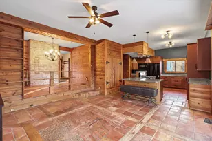 702 W Iowa St, Urbana, IL 61801 - Photo 15