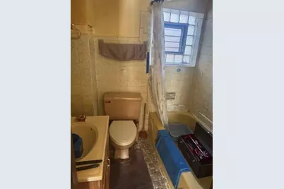 7120 W Highland Avenue, Chicago, IL 60631 - Photo 9