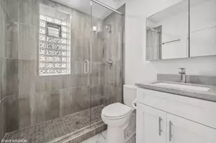 2251 W Fullerton Ave, Chicago, IL 60647 - Photo 9