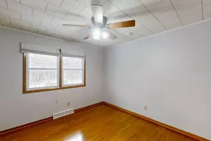 605 Douglas St, Catlin, IL 61817 - Photo 27