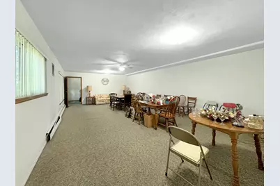 124 N Whistler C4 Avenue #C4, Freeport, IL 61032 - Photo 23