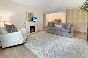 124 N Whistler C4 Ave, Freeport, IL 61032 - Photo 11