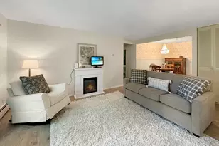 124 N Whistler C4 Ave, Freeport, IL 61032 - Photo 9