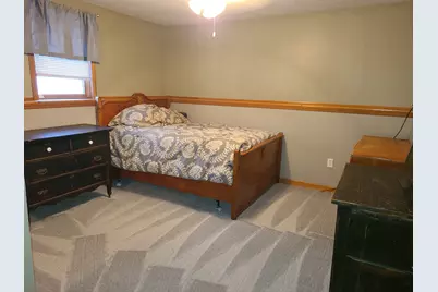 24200 Hillcrest Drive, Sterling, IL 61081 - Photo 17