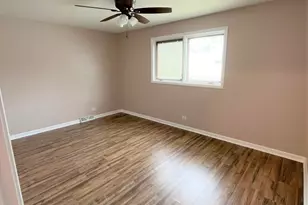 525 S Cherry St, Itasca, IL 60143 - Photo 13