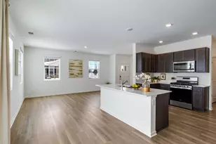 6417 Juniper Dr, Wonder Lake, IL 60097 - Photo 5