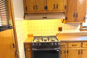 11706 S Artesian Ave, Chicago, IL 60655 - Photo 7