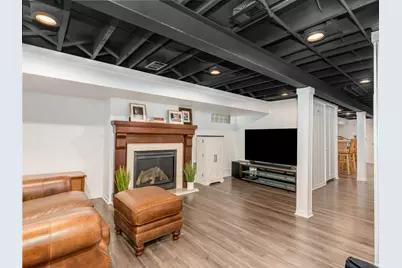 6235 S Rutherford Avenue, Chicago, IL 60638 - Photo 19