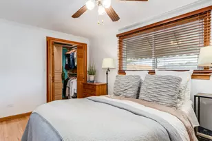 6235 S Rutherford Ave, Chicago, IL 60638 - Photo 13