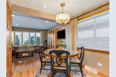 6235 S Rutherford Avenue, Chicago, IL 60638 - Photo 7