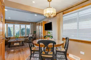 6235 S Rutherford Ave, Chicago, IL 60638 - Photo 7