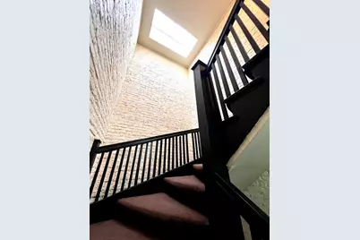 6806 S Clyde Avenue, Chicago, IL 60649 - Photo 3