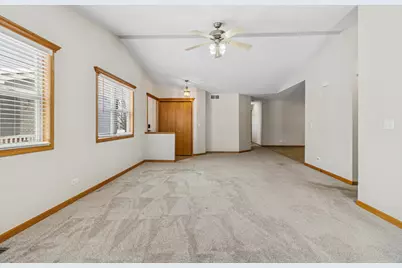 225 Morrow Street #D, Somonauk, IL 60552 - Photo 5