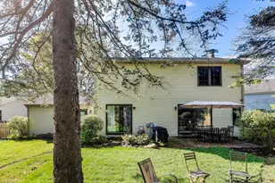 600 Ivy Ct, Lake Zurich, IL 60047 - Photo 37