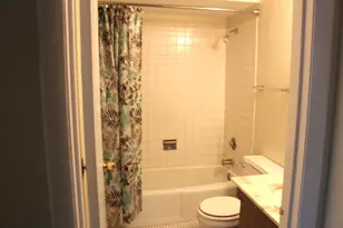 4500 Beau Monde Dr, Lisle, IL 60532 - Photo 19