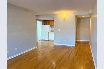 1041 Susan Collins Lane #402, Oak Park, IL 60302 - Photo 5