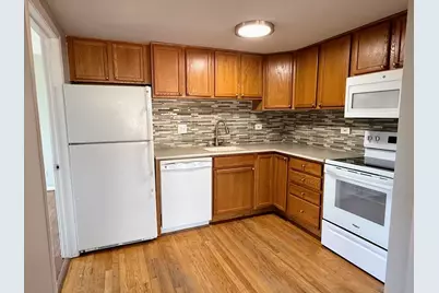 1041 Susan Collins Lane #402, Oak Park, IL 60302 - Photo 7