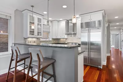 3735 N Wilton Avenue #2N, Chicago, IL 60613 - Photo 3