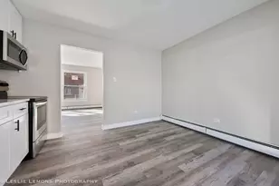 7653 S Roberts Rd, Bridgeview, IL 60455 - Photo 11