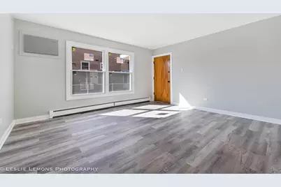 7653 S Roberts Road #1E, Bridgeview, IL 60455 - Photo 5