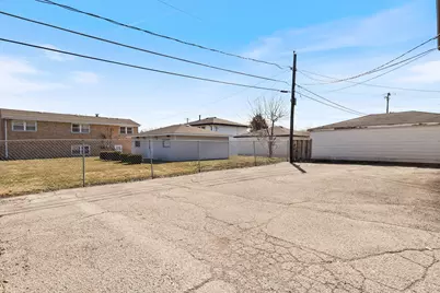 7653 S Roberts Road #1E, Bridgeview, IL 60455 - Photo 21