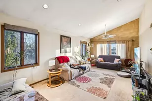 25283 W Timber Ln, Lake Villa, IL 60046 - Photo 3