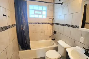 3326 Montrose Ave, Rockford, IL 61101 - Photo 9