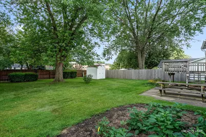 910 Southbridge Drive, Aurora, IL 60506 - Photo 5