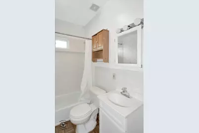 136 E 10th Street, Chicago Heights, IL 60411 - Photo 23