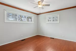 1902 N Washington St, Wheaton, IL 60187 - Photo 13