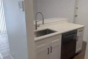 201 E Janata Blvd, Lombard, IL 60148 - Photo 11