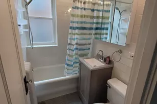 9109 Keating Ave, Skokie, IL 60076 - Photo 15