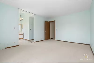 751 W Happfield Drive, Arlington Heights, IL 60004 - Photo 17